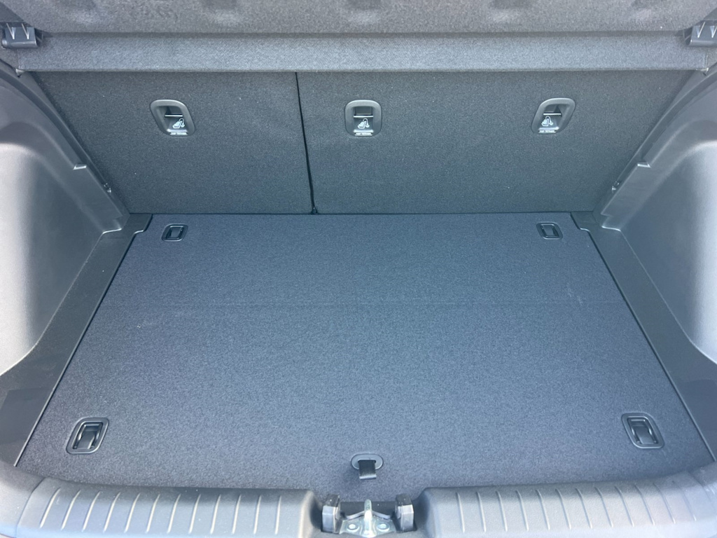 Thumbnail: 2026 Hyundai Venue - 16