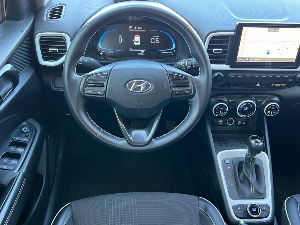 Thumbnail: 2023 Hyundai Venue - 12