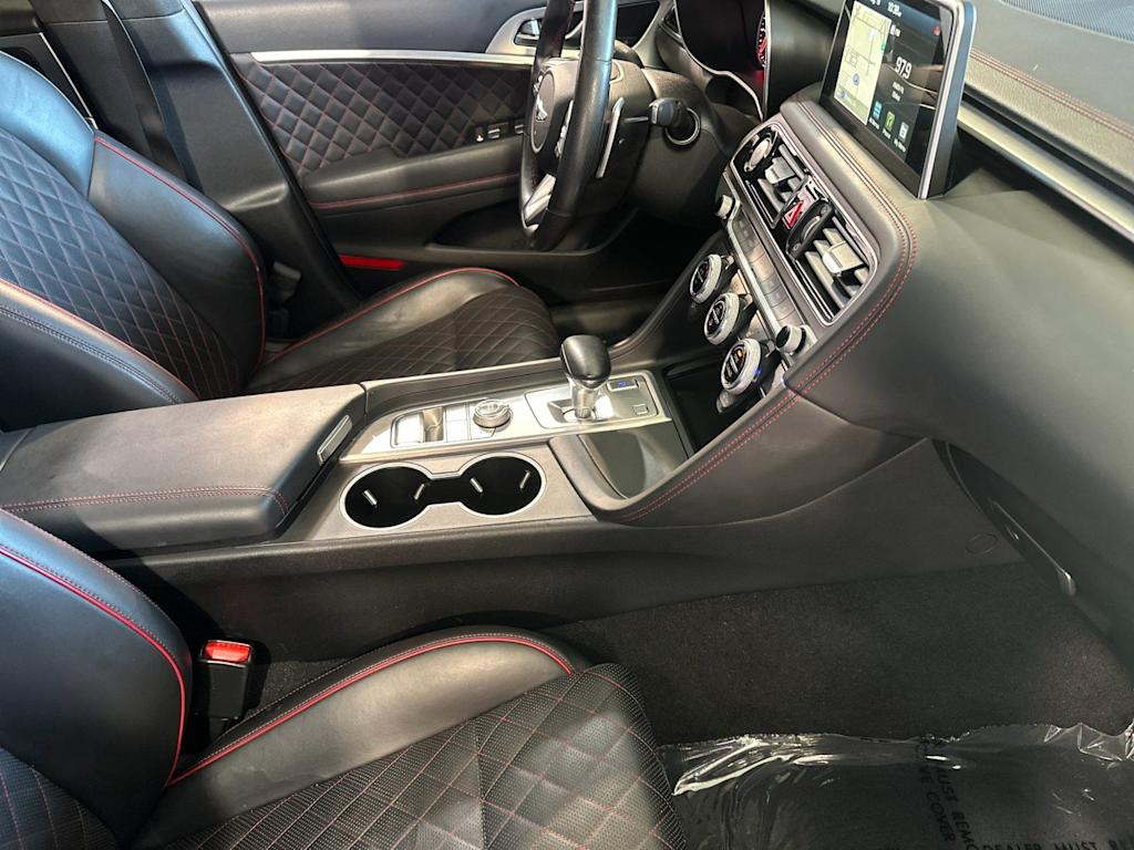 Thumbnail: 2021 Genesis G70 - 13