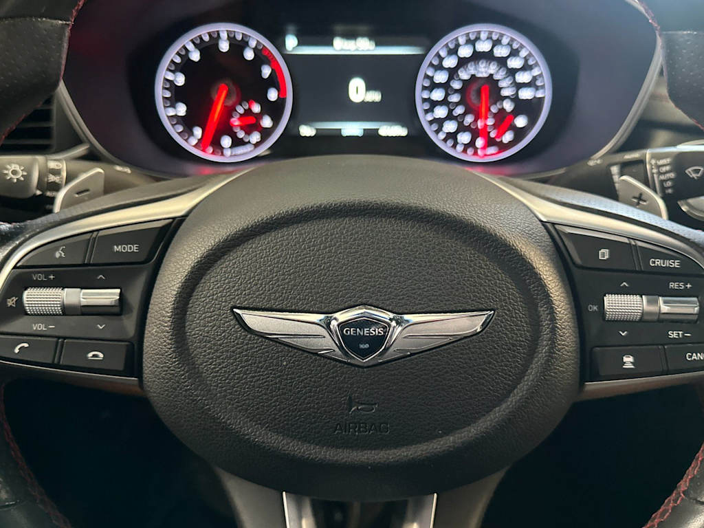Thumbnail: 2021 Genesis G70 - 26
