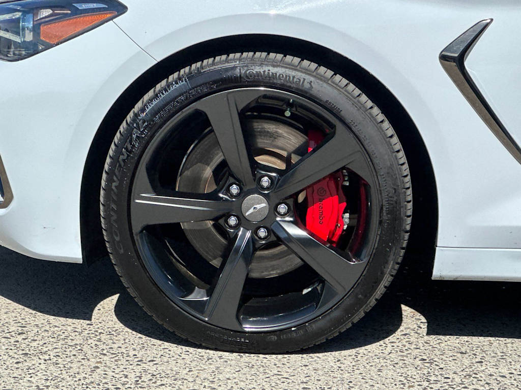 Thumbnail: 2021 Genesis G70 - 8