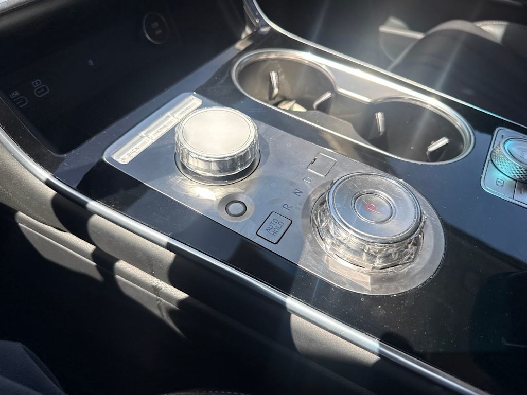 Thumbnail: 2025 Genesis GV80 - 28