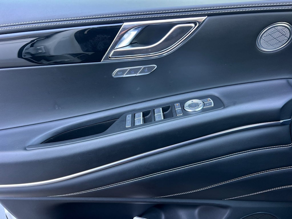 Thumbnail: 2025 Genesis GV80 - 22