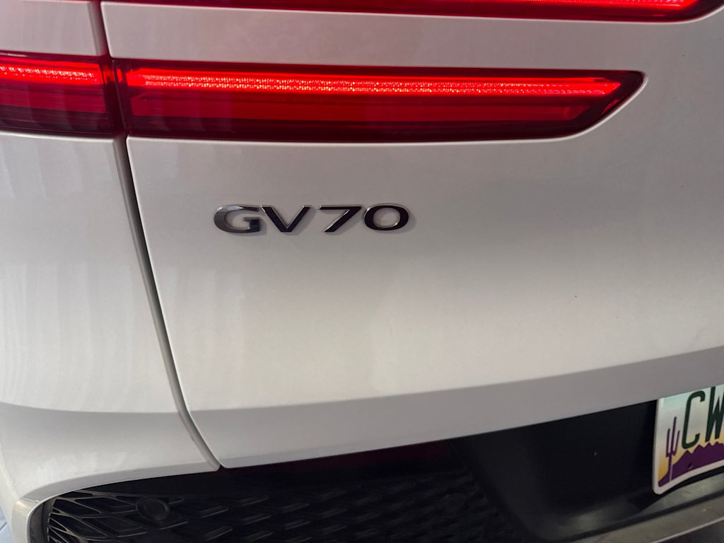 Thumbnail: 2025 Genesis GV70 - 6