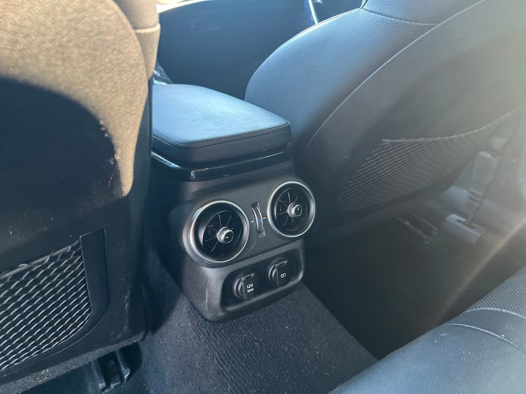 Thumbnail: 2019 Kia Stinger - 19