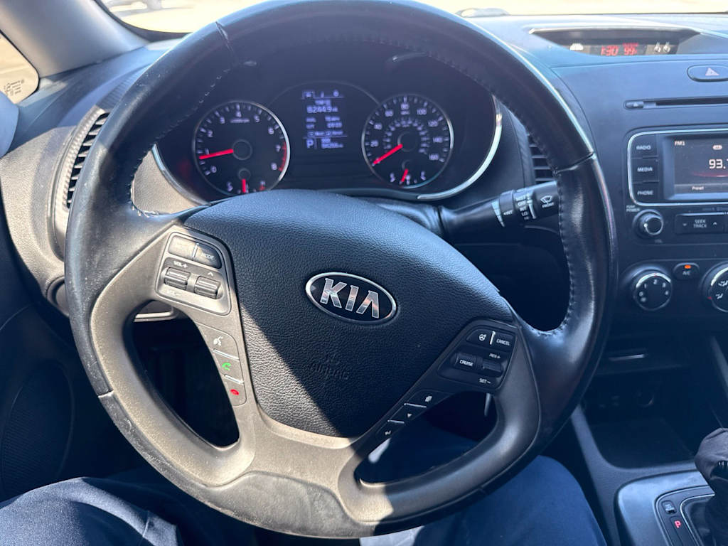 Thumbnail: 2016 Kia Forte - 2