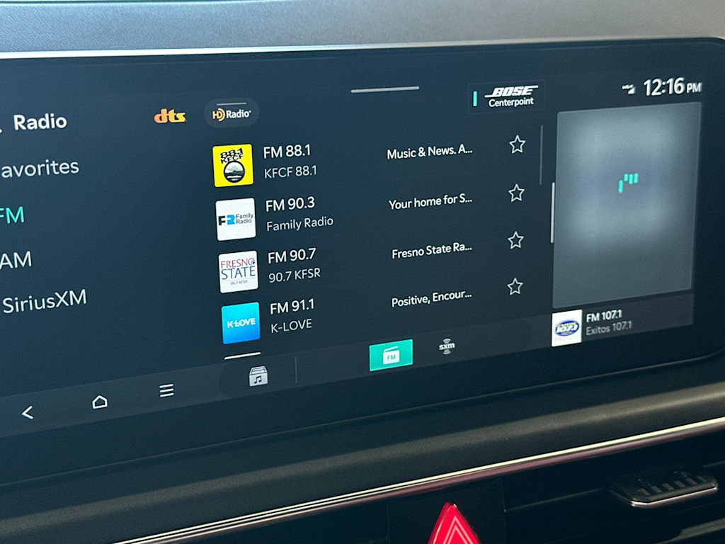 2025 Kia K5 GT-Line - Photo 14