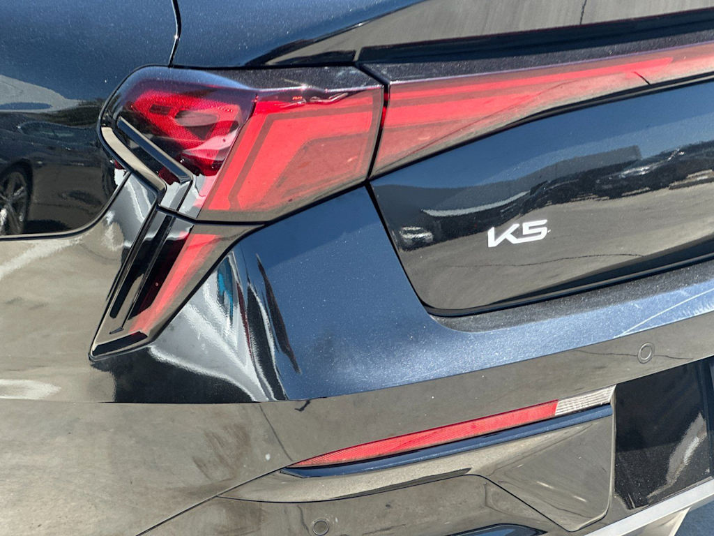 2025 Kia K5 GT-Line - Photo 29
