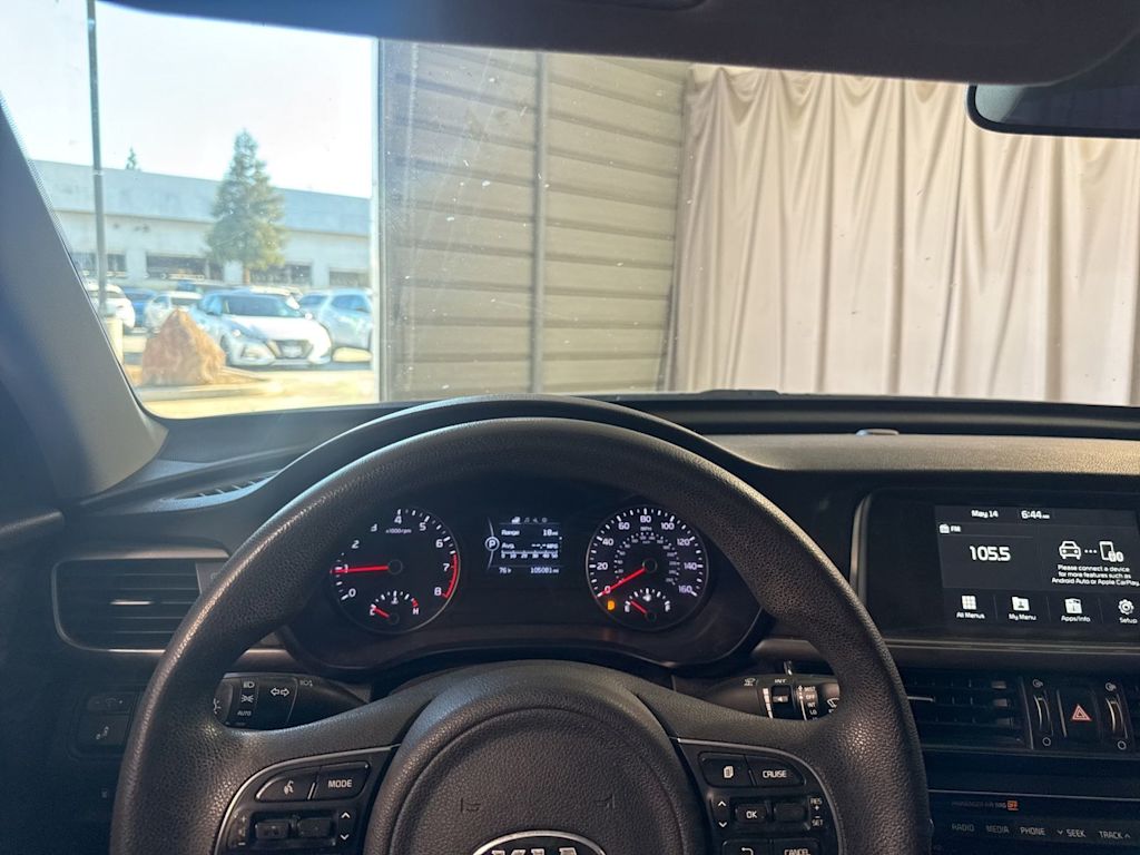 Thumbnail: 2018 Kia Optima - 19