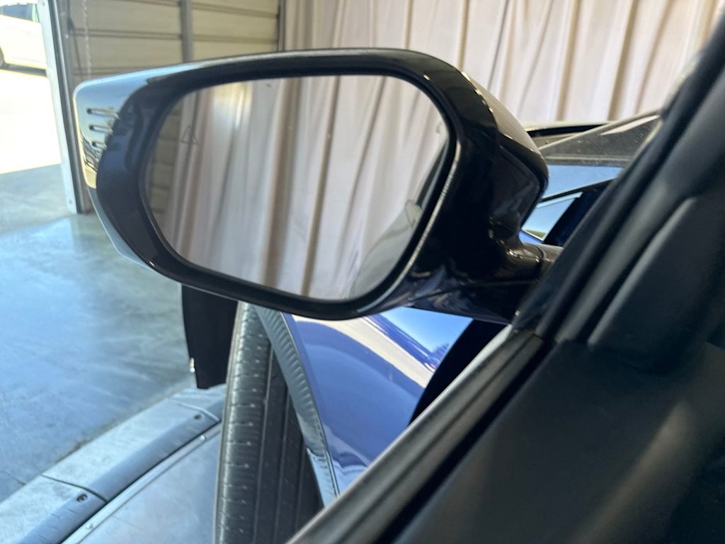 Thumbnail: 2023 Kia EV6 - 19