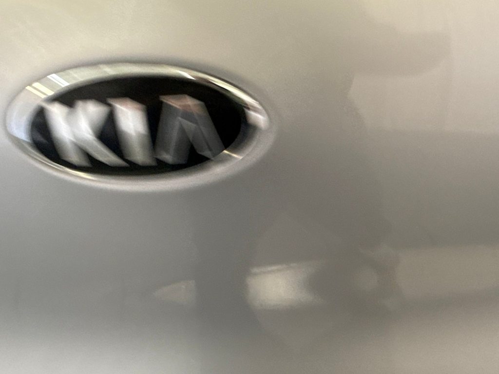 Thumbnail: 2021 Kia Niro - 17