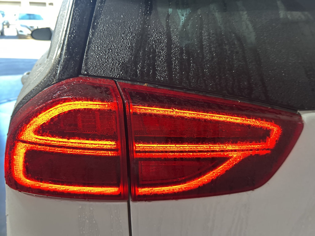 Thumbnail: 2020 Kia Niro - 22