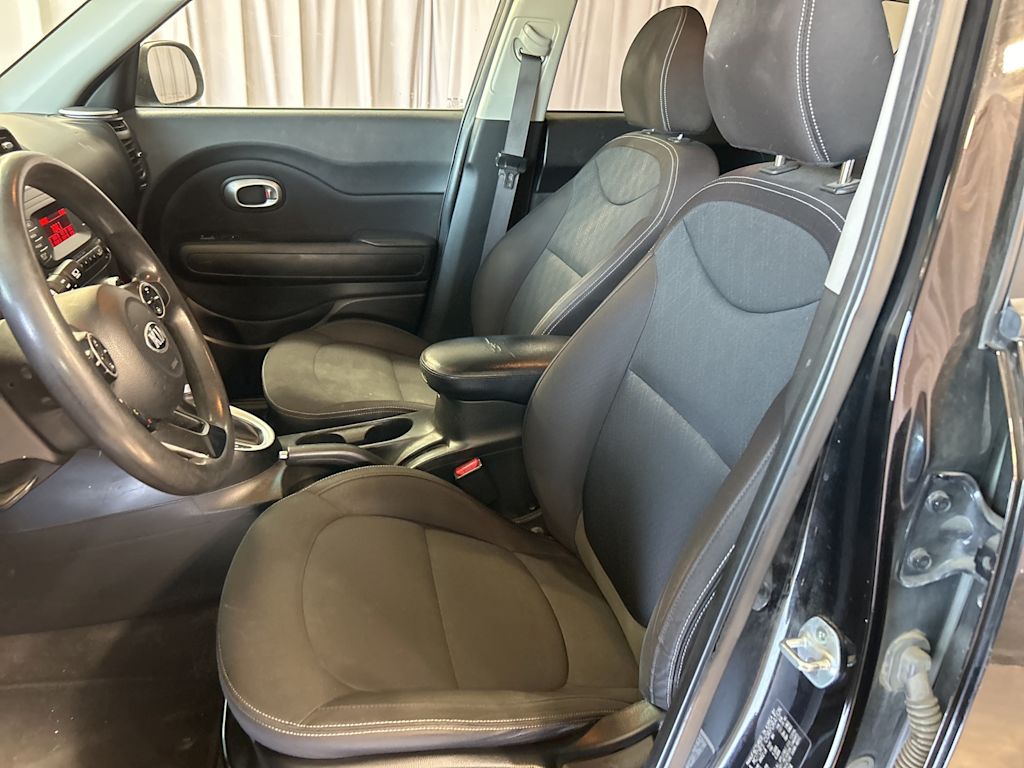 2016 Kia Soul Base 9