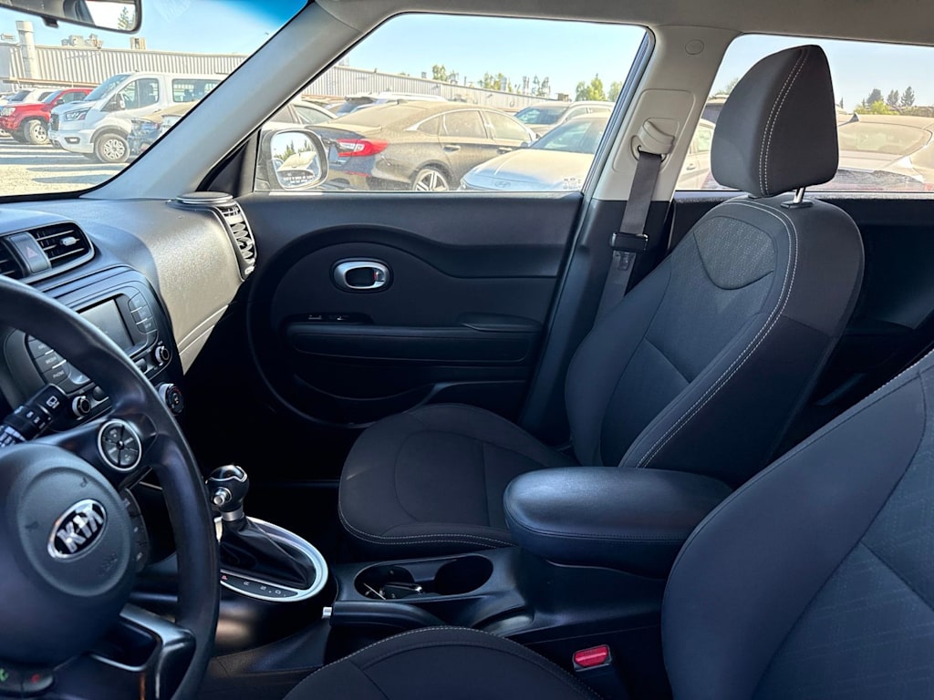 Thumbnail: 2019 Kia Soul - 9