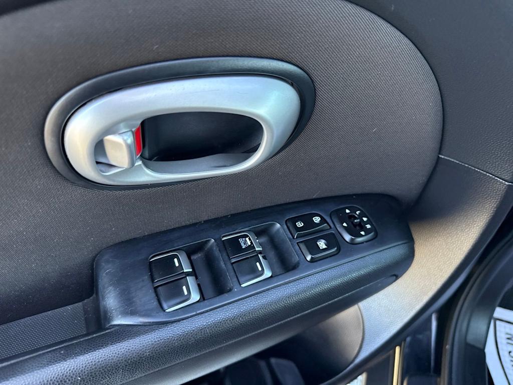 Thumbnail: 2019 Kia Soul - 20