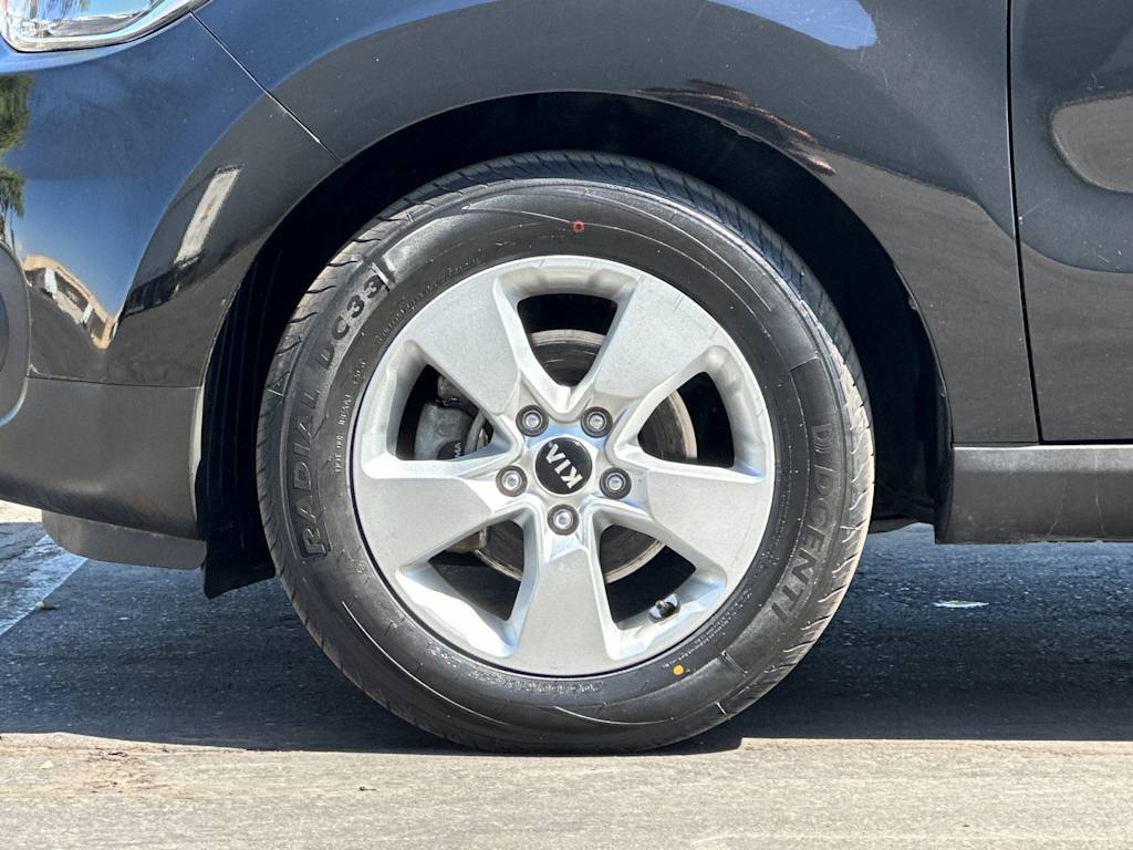Thumbnail: 2019 Kia Soul - 8
