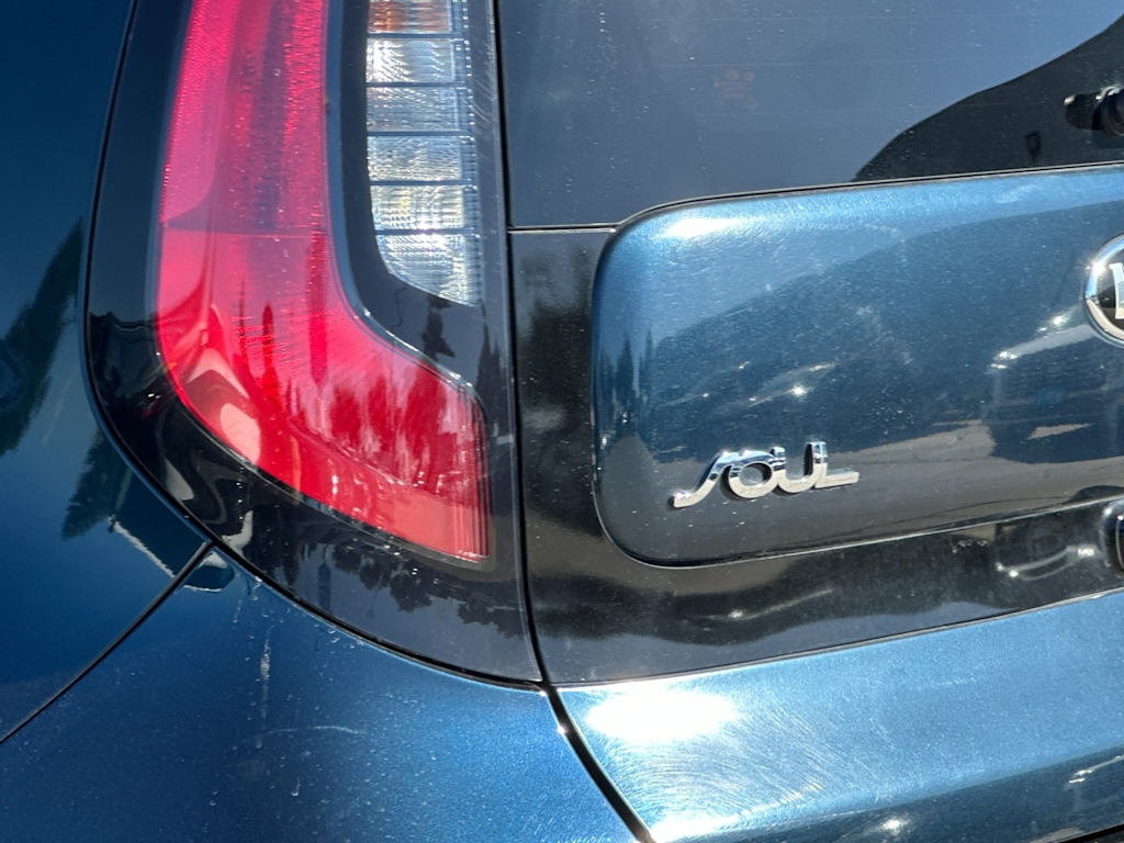 Thumbnail: 2017 Kia Soul - 29