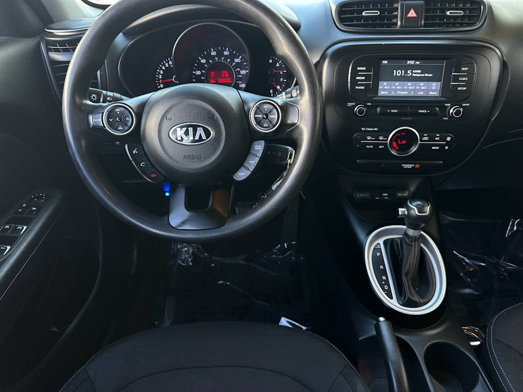 Thumbnail: 2017 Kia Soul - 9