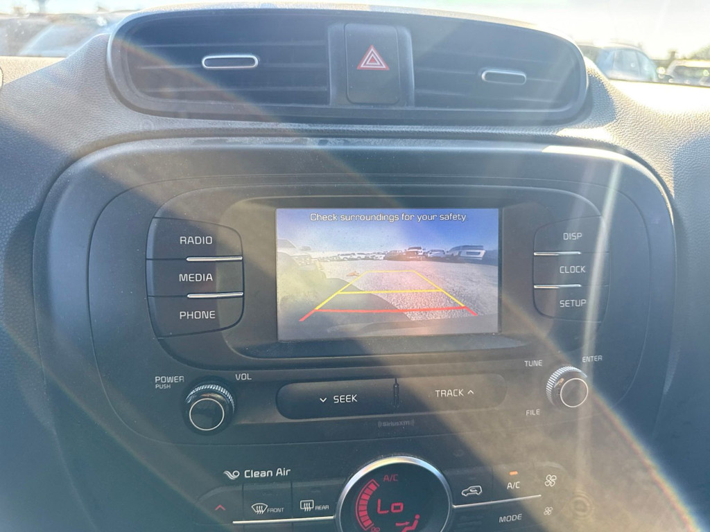 Thumbnail: 2017 Kia Soul - 26