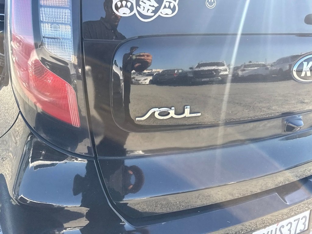Thumbnail: 2017 Kia Soul - 16