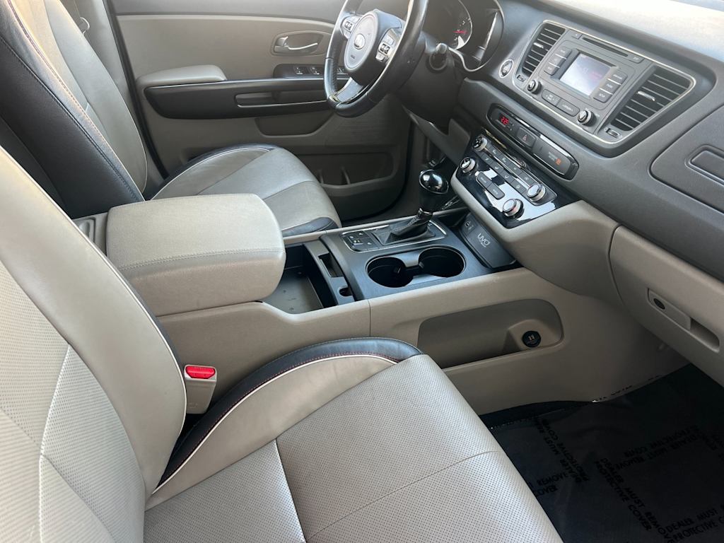 Thumbnail: 2017 Kia Sedona - 10