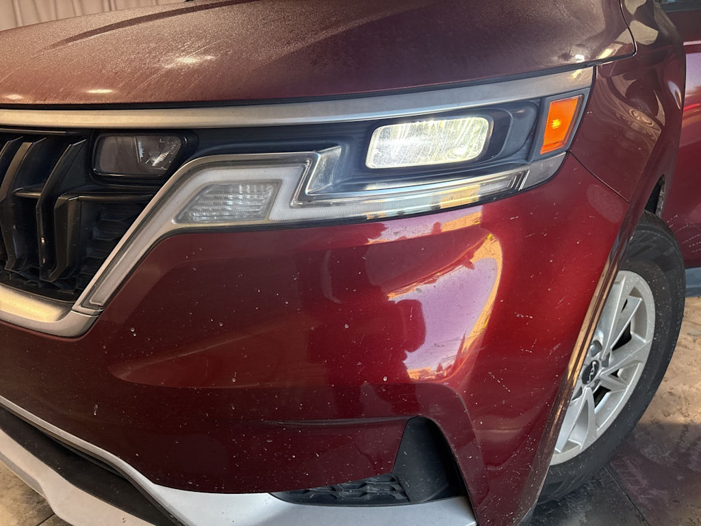 Thumbnail: 2022 Kia Carnival - 15