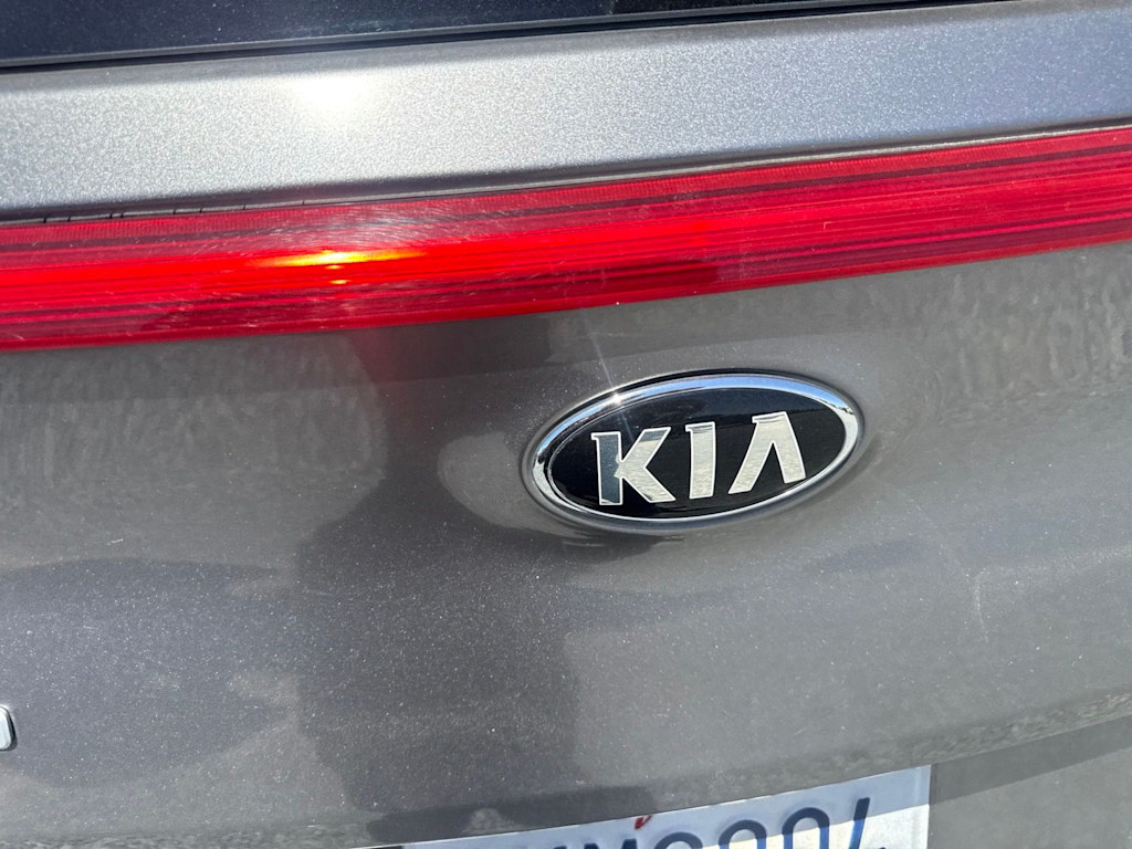 Thumbnail: 2017 Kia Sportage - 20