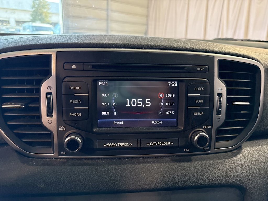 Thumbnail: 2019 Kia Sportage - 9