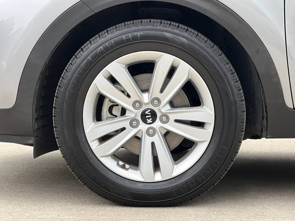 Thumbnail: 2019 Kia Sportage - 8