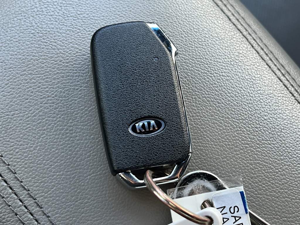 Thumbnail: 2022 Kia Sportage - 18