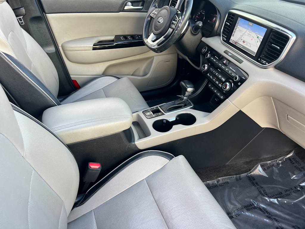 Thumbnail: 2022 Kia Sportage - 10