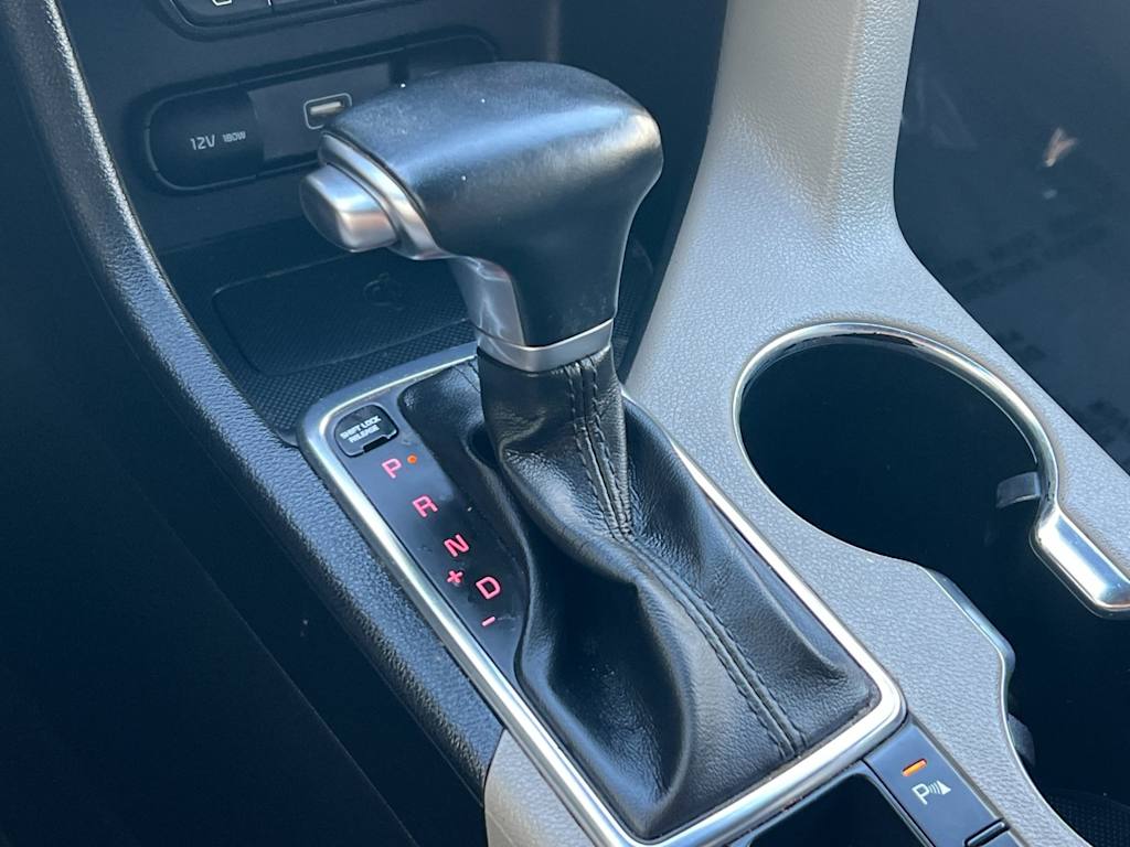 Thumbnail: 2022 Kia Sportage - 15