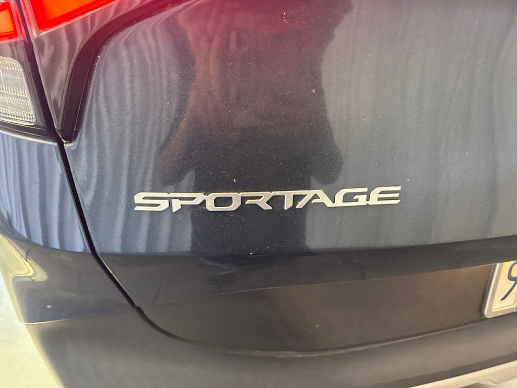Thumbnail: 2023 Kia Sportage - 5