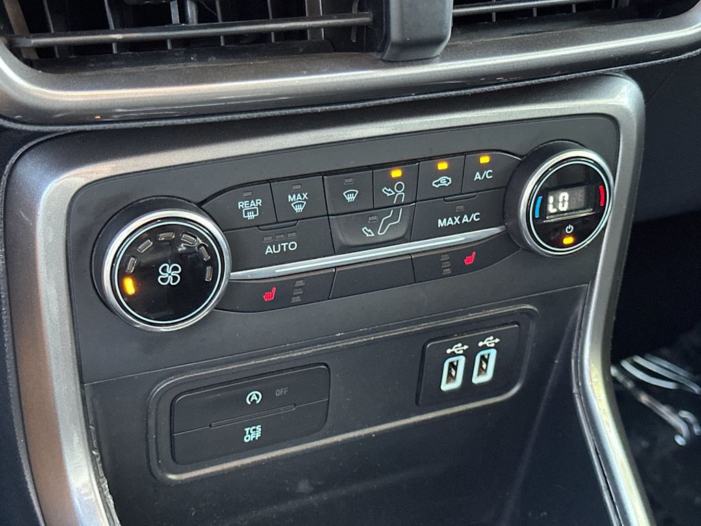 Thumbnail: 2019 Ford EcoSport - 27