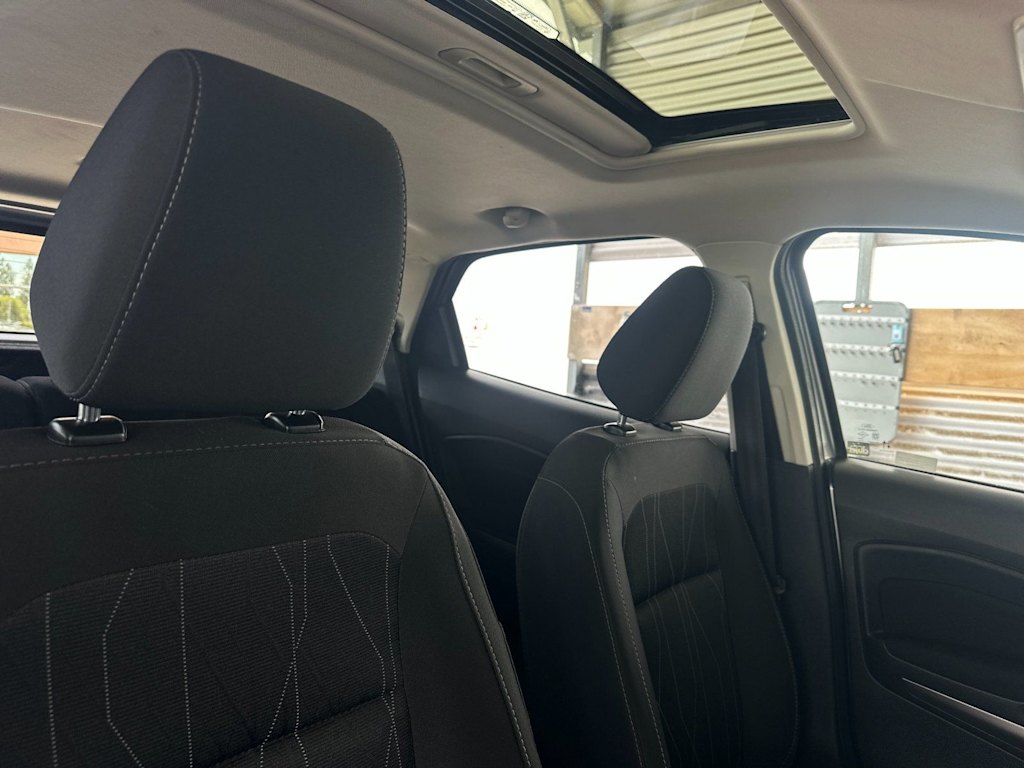 Thumbnail: 2021 Ford EcoSport - 10