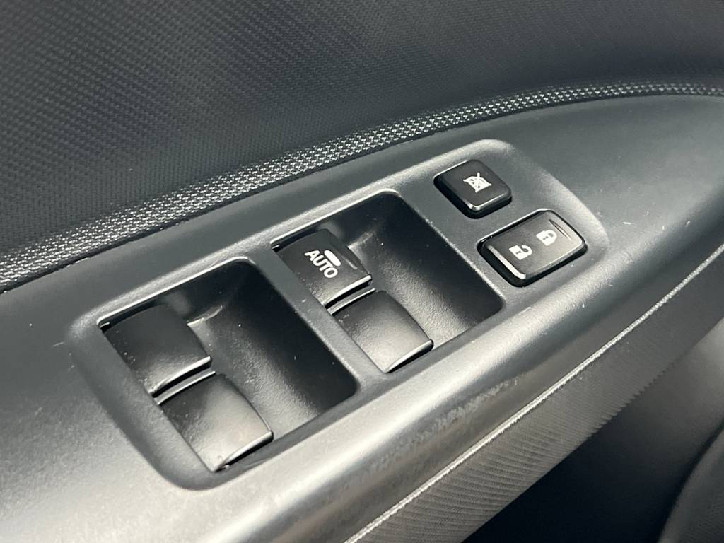 Thumbnail: 2024 Mitsubishi Mirage - 23