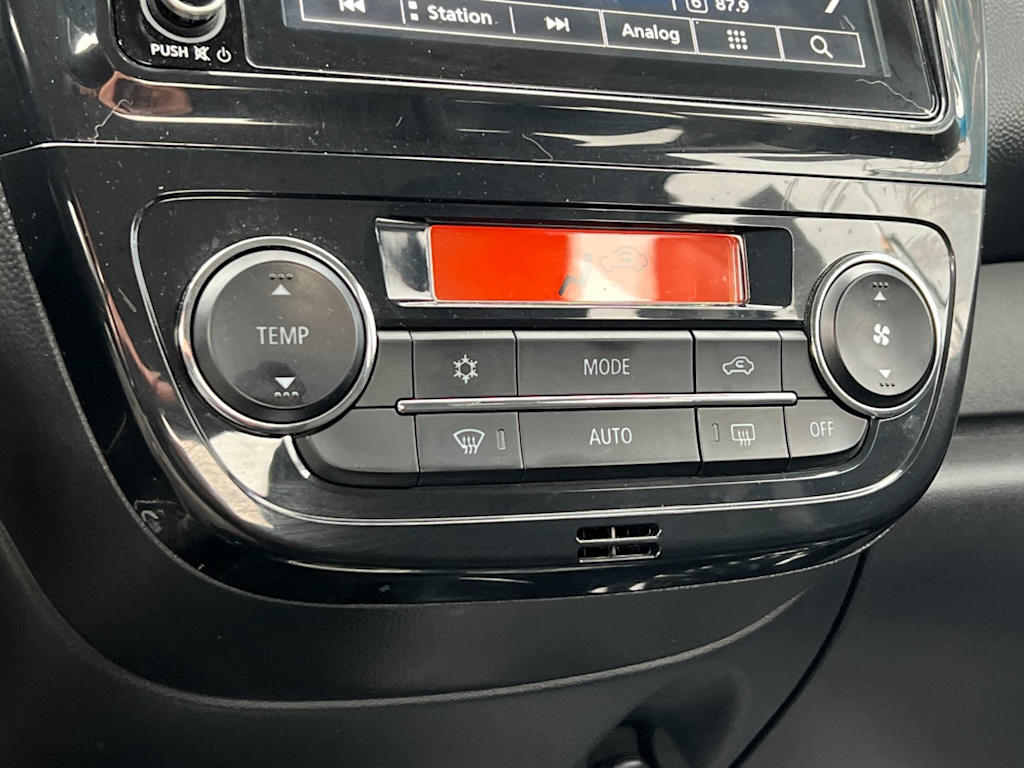 Thumbnail: 2024 Mitsubishi Mirage - 26