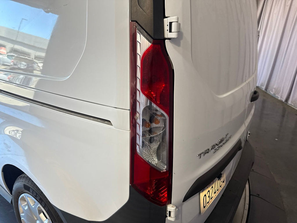 Thumbnail: 2016 Ford Transit Series - 15