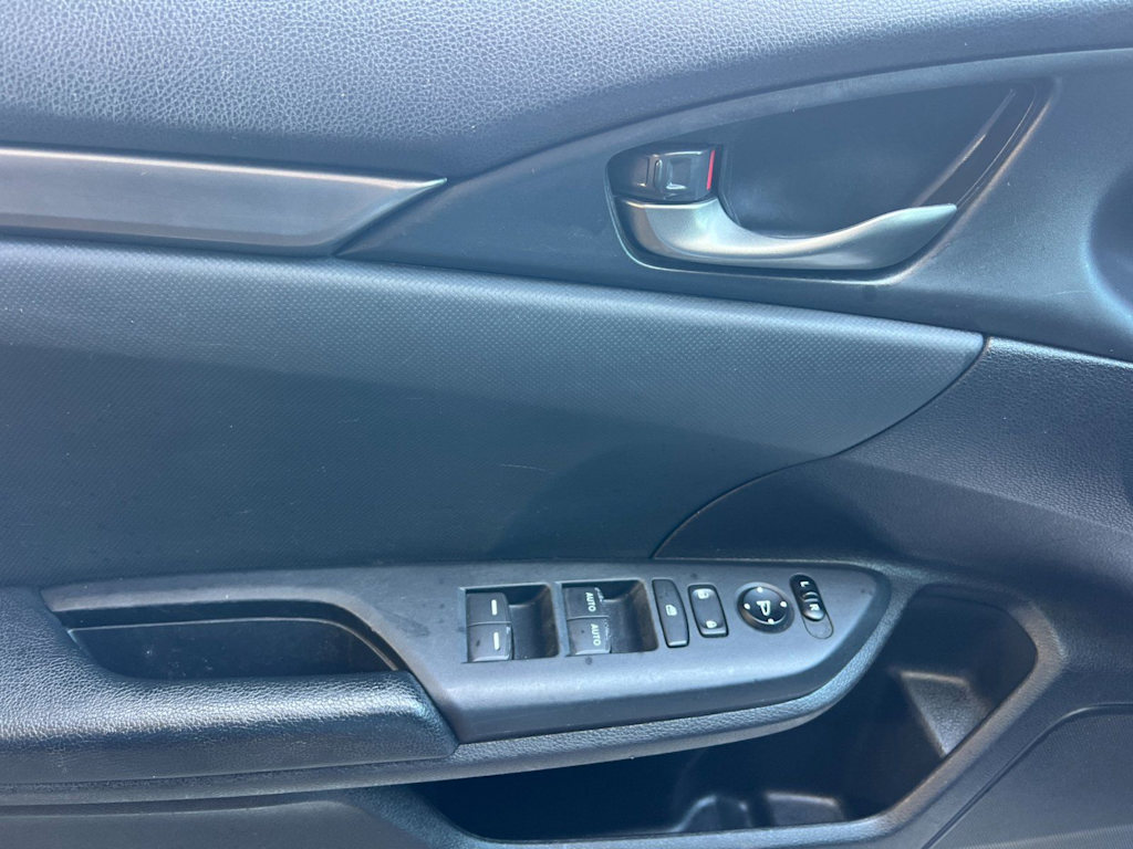 Thumbnail: 2020 Honda Civic - 22