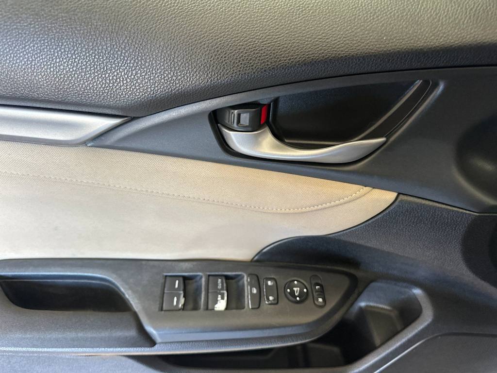 Thumbnail: 2019 Honda Civic - 21