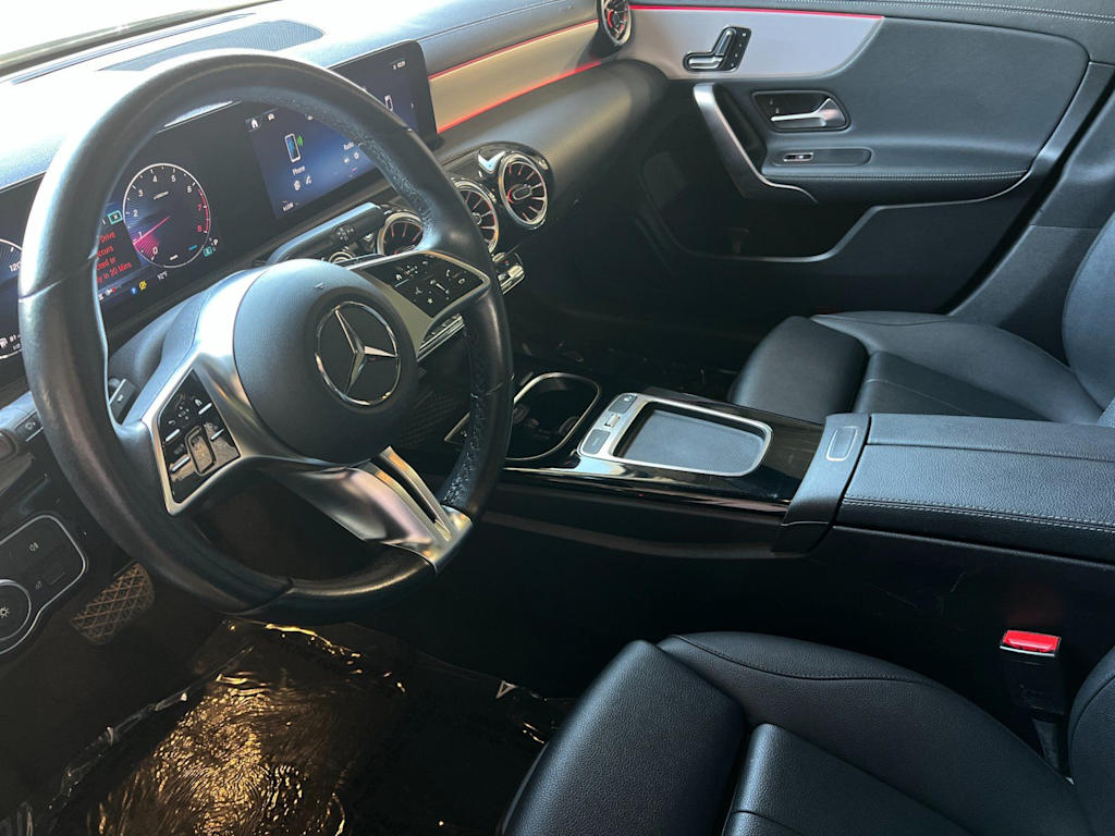 Thumbnail: 2025 Mercedes-Benz CLA - 9