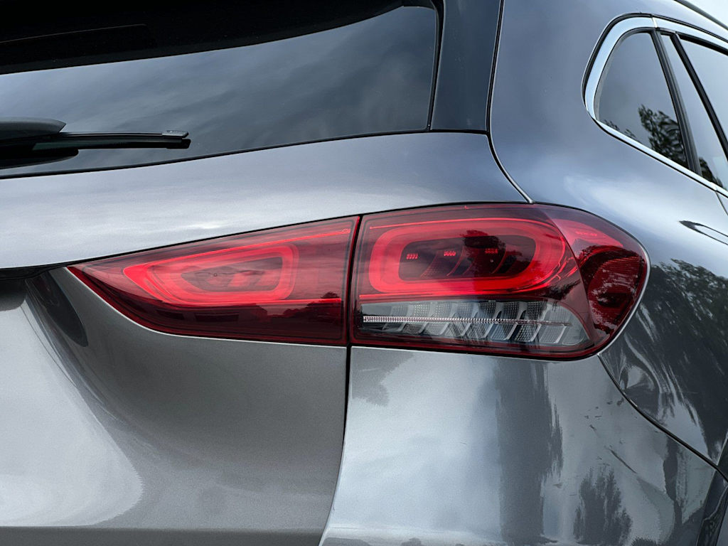 Thumbnail: 2023 Mercedes-Benz GLA - 30