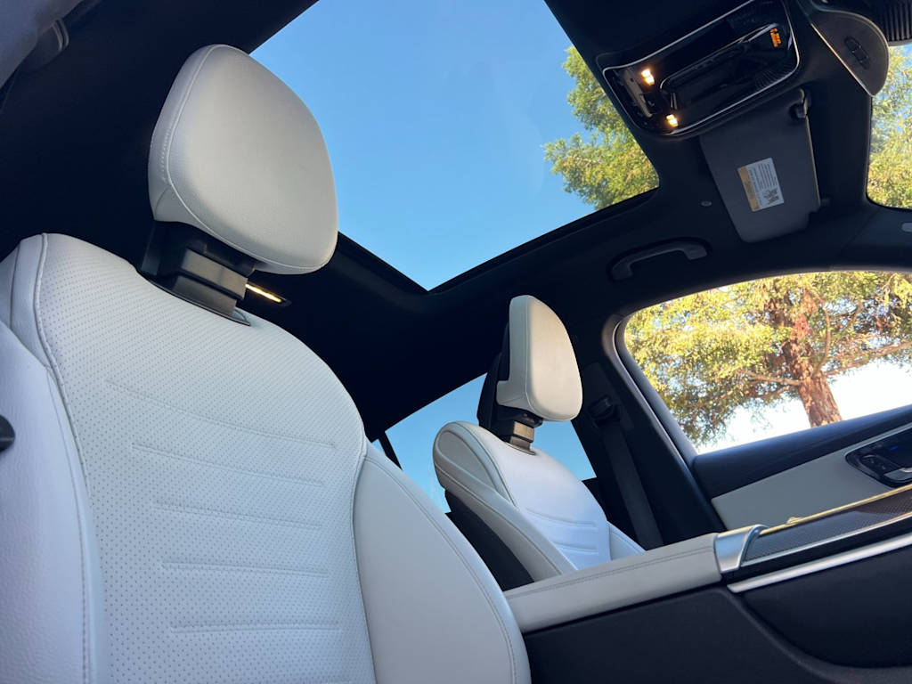 Thumbnail: 2024 Mercedes-Benz GLC - 24