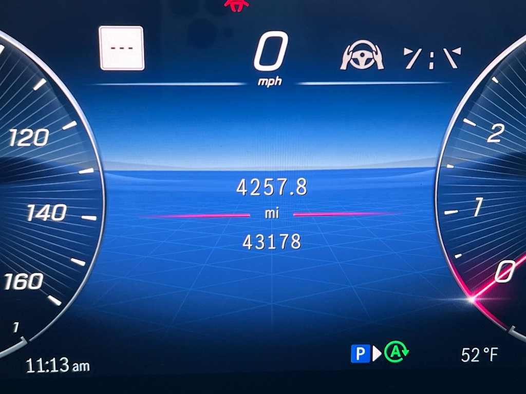 Thumbnail: 2024 Mercedes-Benz GLC - 30