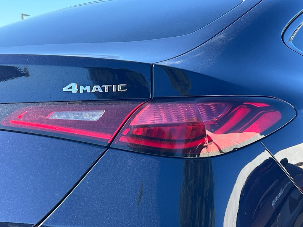 Thumbnail: 2024 Mercedes-Benz GLC - 31