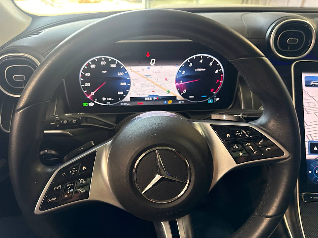 Thumbnail: 2023 Mercedes-Benz GLC - 2