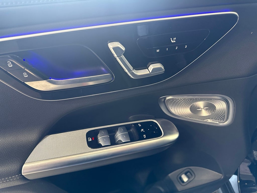 Thumbnail: 2023 Mercedes-Benz GLC - 24