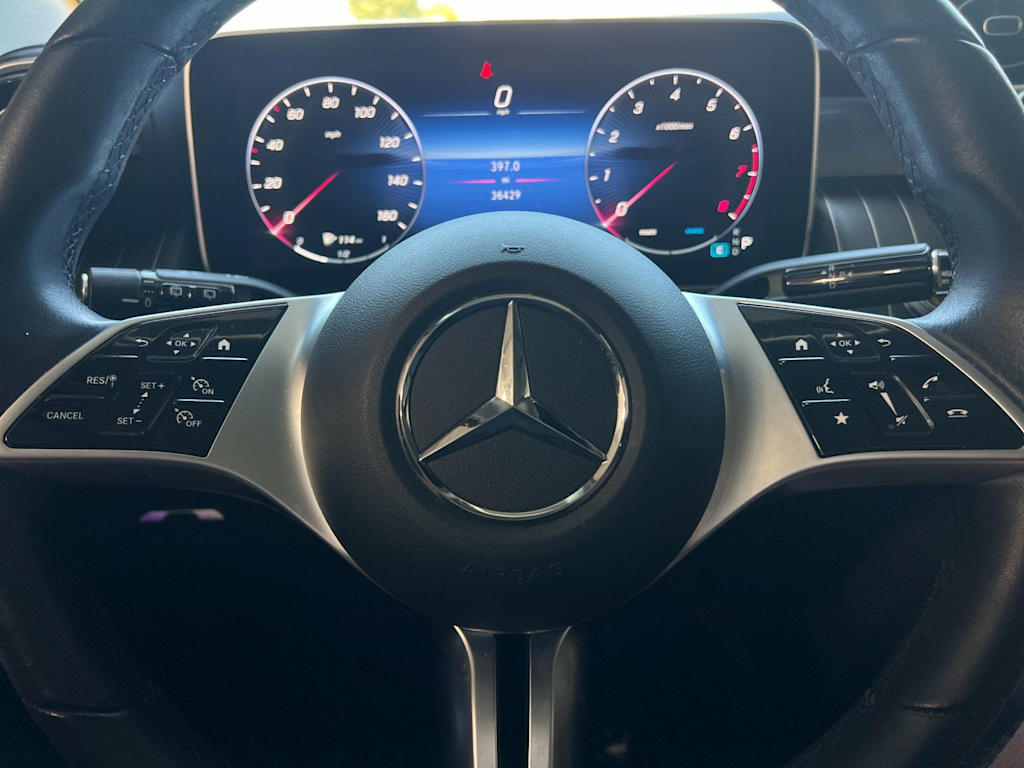 Thumbnail: 2023 Mercedes-Benz GLC - 27