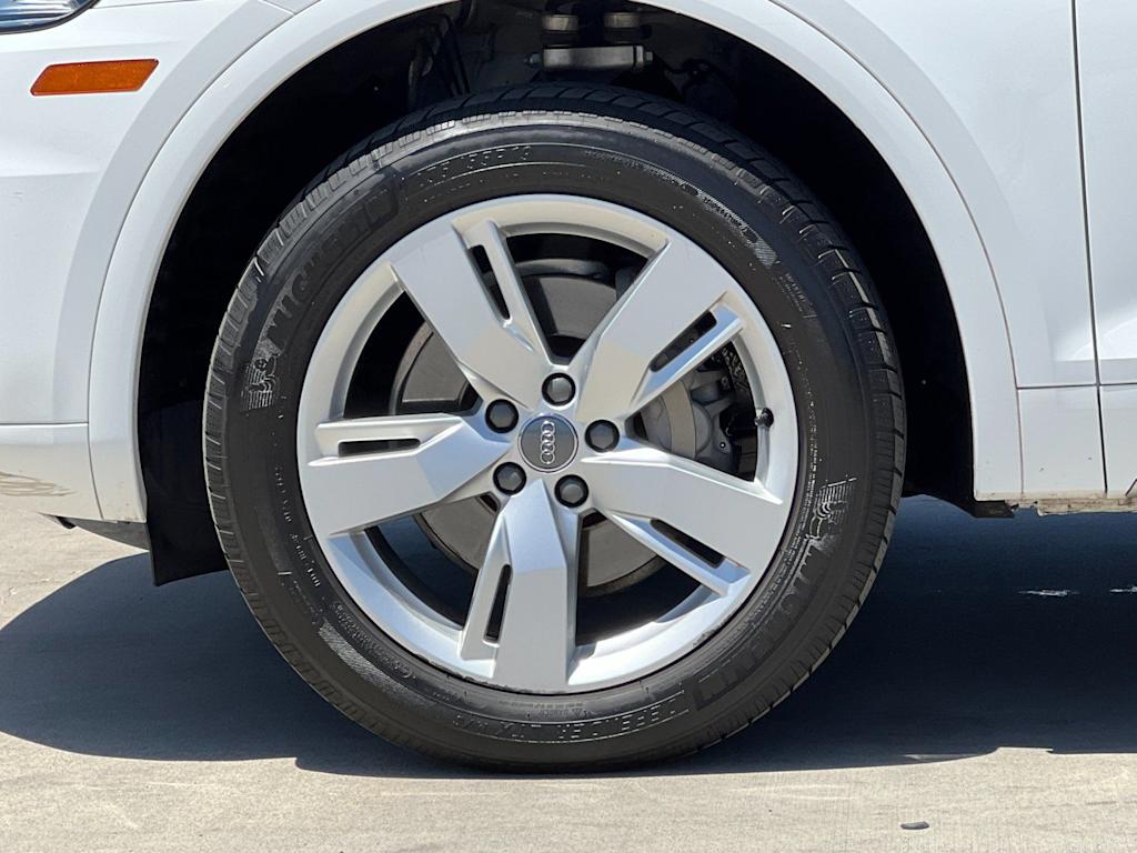 Thumbnail: 2018 Audi Q5 - 8