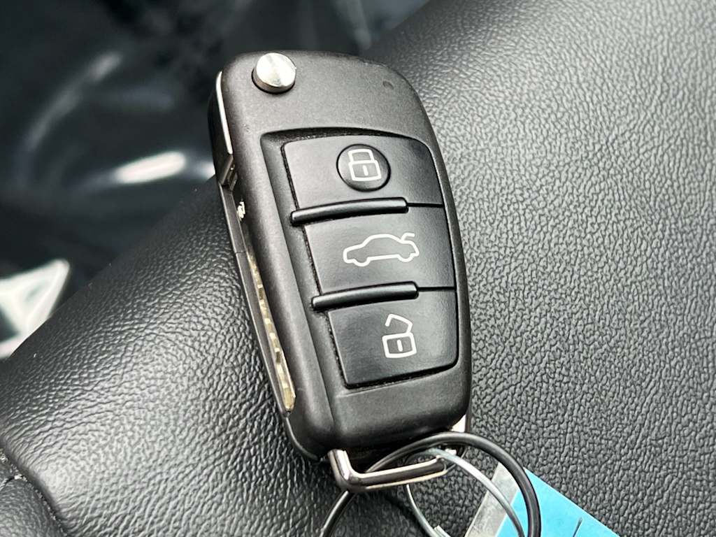 Thumbnail: 2025 Audi Q3 - 18